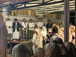 Doa dan Syukur Mengiringi Keberangkatan Umroh Hj. Pipih Supriati