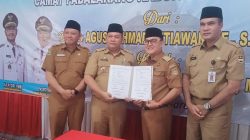 SERAH TERIMA JABATAN CAMAT PADALARANG: AGUS ACHMAD TAHAN RINDU, HENDI SETIADI SIAP BANGUN “ETALASE BANDUNG BARAT” LEBIH BAIK