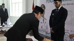 R. Eriska Hendrayana Dilantik Jadi Penjabat Sekretaris Daerah Bandung Barat, Gantikan Ade Zakir yang Cuti Besar