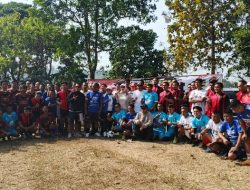 Sambut HUT ke-81 RI, Hj. Pipih Supriati Gelar Turna me7n Sepak Bola Perdana Rekatkan Silaturahmi Timses di Bandung Barat