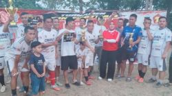Ciburuy Legend Sabet Juara Pertama Turnamen Sepak Bola Piala Hj.Pipih Supriati S.E